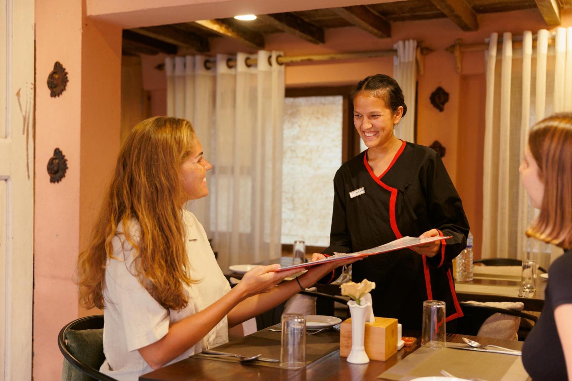 Manju Baha Hotel School Bhatgoan Kültér fotó
